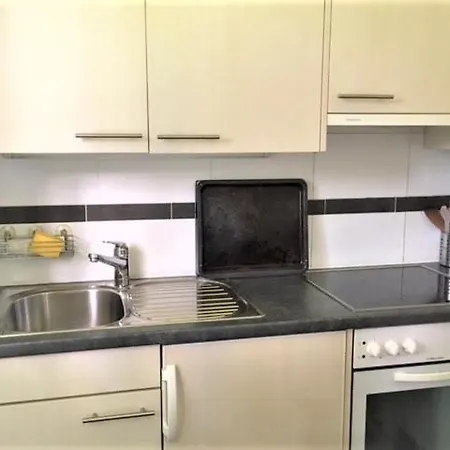 Apartamento Charming Metro Stop Delice *