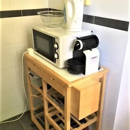 Apartamento Charming Metro Stop Delice Lausana