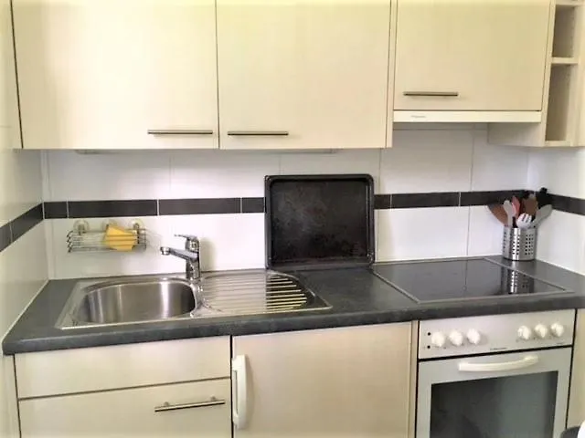 Apartament Charming Metro Stop Delice *